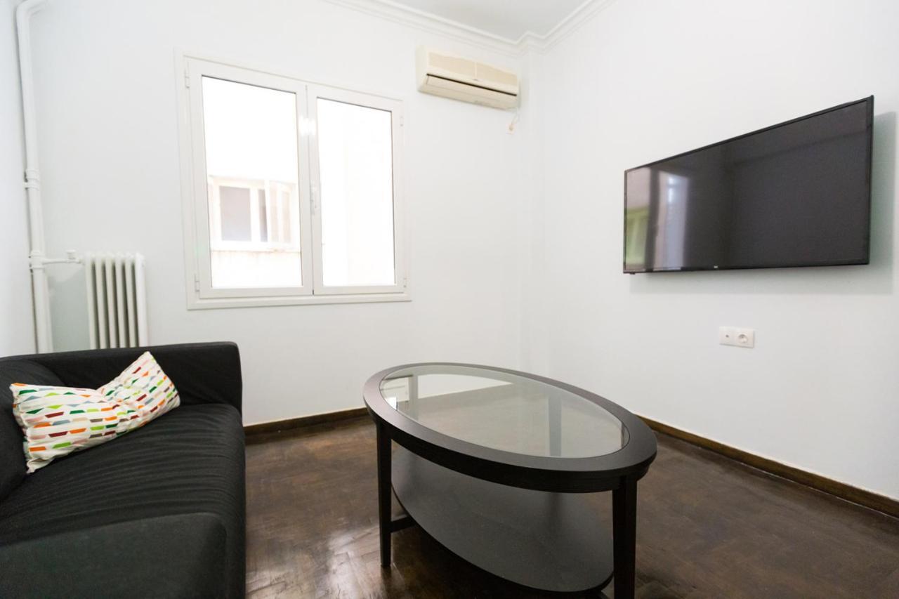 Apartment At Metaxourgio 1 Bed 2 Pers Aten Exteriör bild